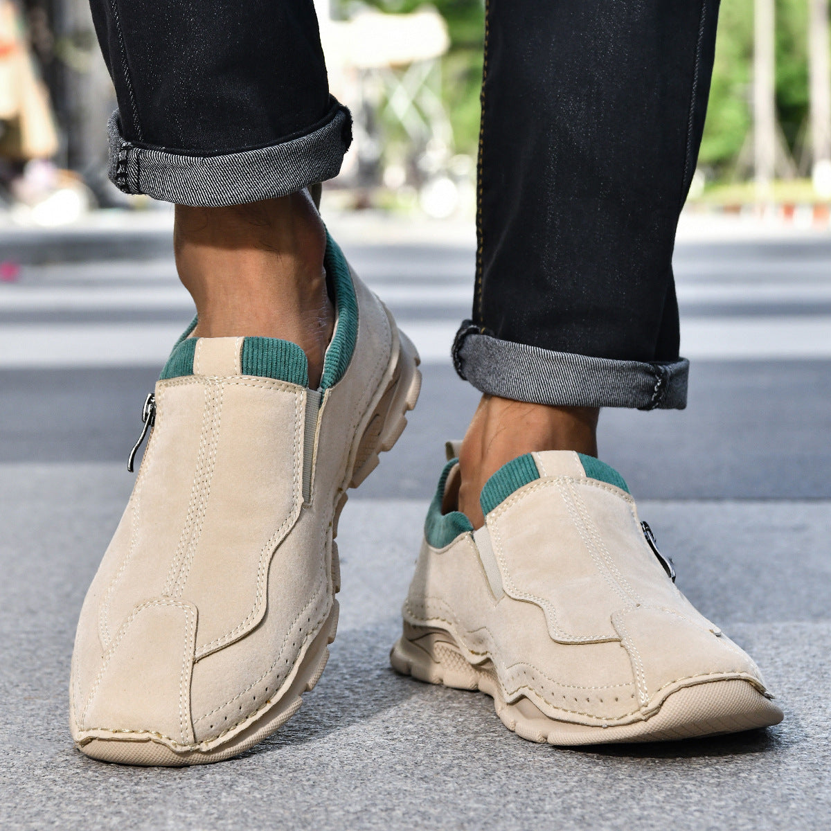๐ Men's Calfskin Walking Shoes ๐ Hand-sewn, slip-on design, easy to put on and take off โ
Arch support - relieve pain and walk comfortably
