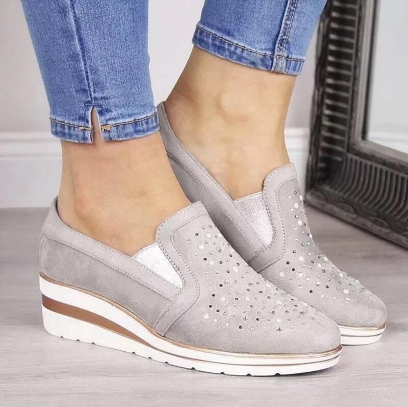 Women's breathable slip-on flat shoes